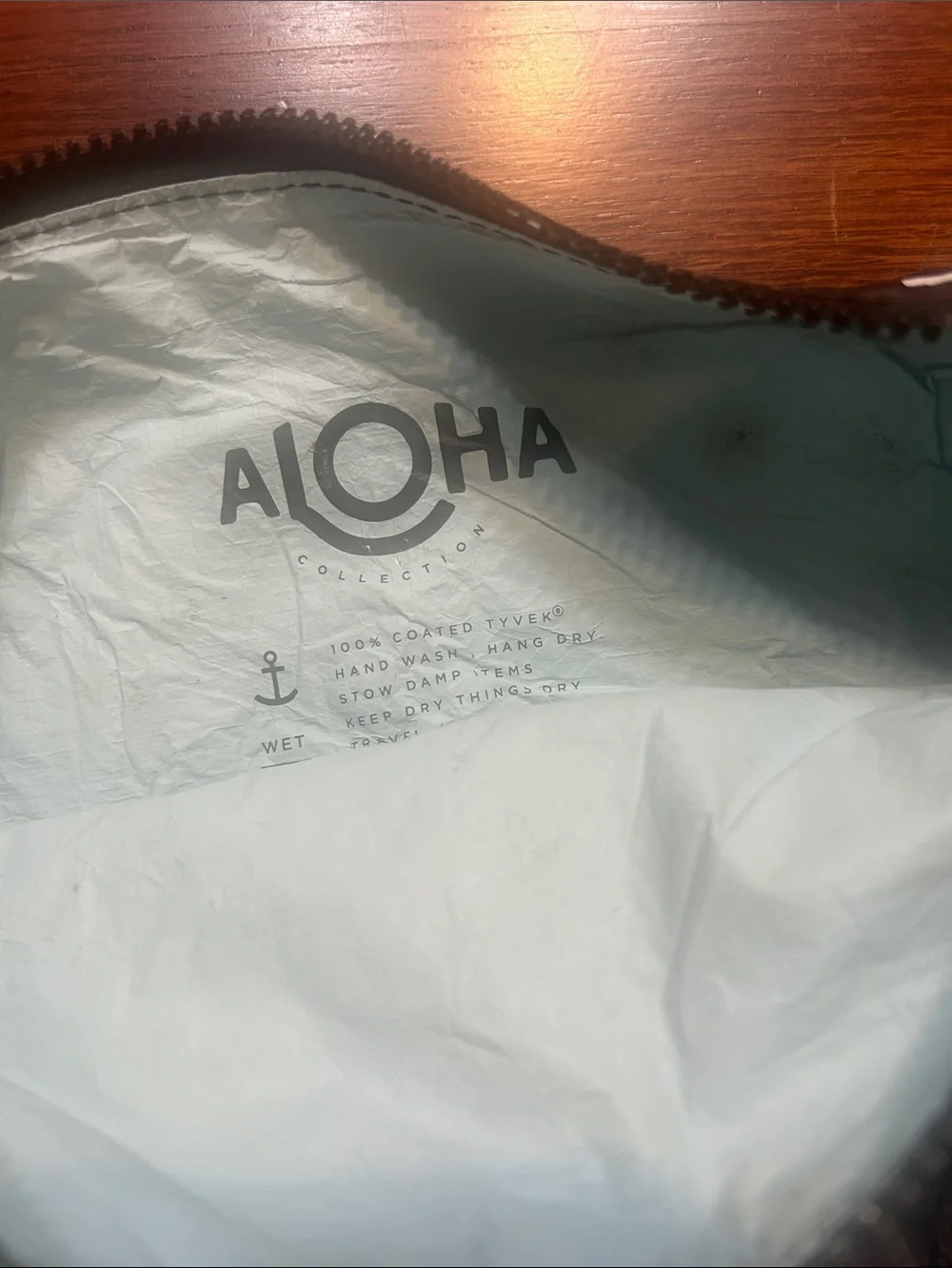 ALOHA Collection Seaside Mid Pouch Black Wave